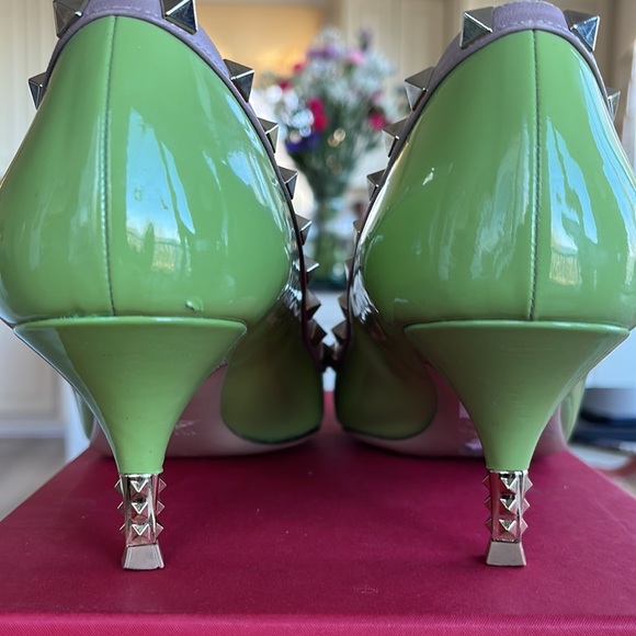 Authentic, Valentino Rockstud green shoes - Picture 3 of 8